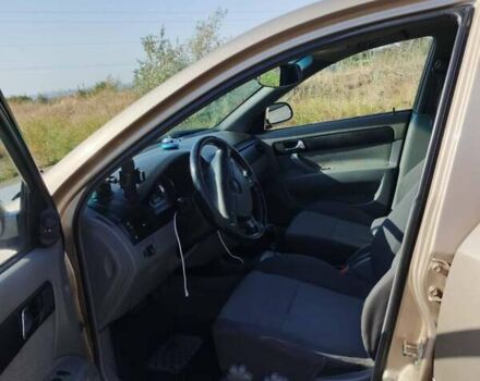 Бежевий Шевроле Лачетті, об'ємом двигуна 1.8 л та пробігом 250 тис. км за 4700 $, фото 3 на Automoto.ua