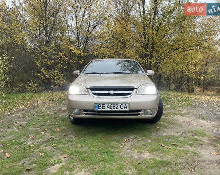 Бежевий Шевроле Лачетті, об'ємом двигуна 1.8 л та пробігом 253 тис. км за 3900 $, фото 2 на Automoto.ua