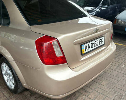 Бежевый Шевроле Лачетти, объемом двигателя 1.8 л и пробегом 320 тыс. км за 3700 $, фото 4 на Automoto.ua
