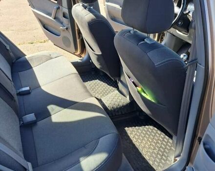 Бежевый Шевроле Лачетти, объемом двигателя 1.8 л и пробегом 126 тыс. км за 5800 $, фото 4 на Automoto.ua