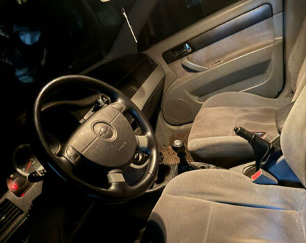 Бежевый Шевроле Лачетти, объемом двигателя 1.8 л и пробегом 490 тыс. км за 2700 $, фото 3 на Automoto.ua