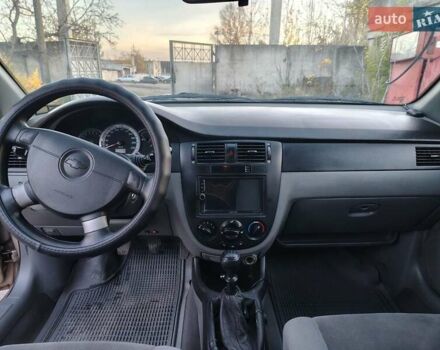 Бежевый Шевроле Лачетти, объемом двигателя 1.6 л и пробегом 230 тыс. км за 4200 $, фото 6 на Automoto.ua