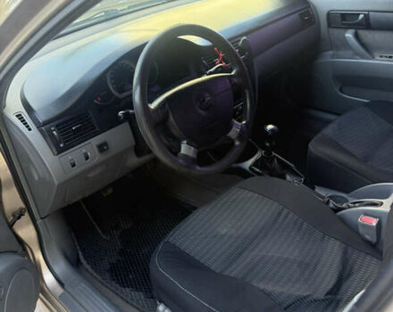 Бежевый Шевроле Лачетти, объемом двигателя 1.6 л и пробегом 260 тыс. км за 3350 $, фото 11 на Automoto.ua