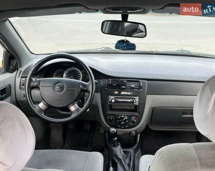 Бежевий Шевроле Лачетті, об'ємом двигуна 1.8 л та пробігом 200 тис. км за 3999 $, фото 11 на Automoto.ua