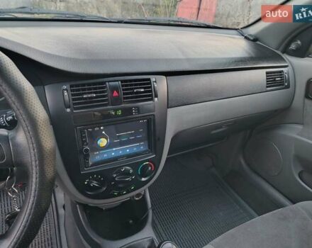 Бежевый Шевроле Лачетти, объемом двигателя 1.6 л и пробегом 230 тыс. км за 4200 $, фото 5 на Automoto.ua