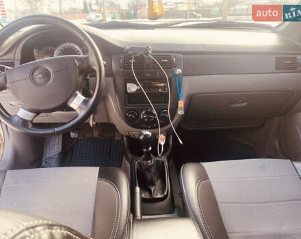 Бежевий Шевроле Лачетті, об'ємом двигуна 1.8 л та пробігом 248 тис. км за 4400 $, фото 12 на Automoto.ua