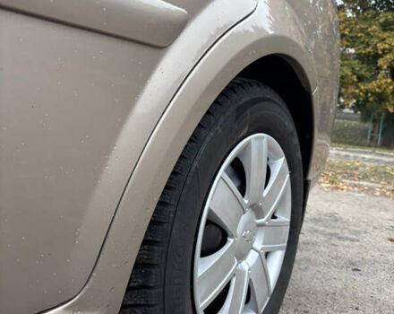 Бежевый Шевроле Лачетти, объемом двигателя 1.8 л и пробегом 250 тыс. км за 4999 $, фото 7 на Automoto.ua