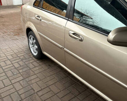 Бежевый Шевроле Лачетти, объемом двигателя 1.8 л и пробегом 320 тыс. км за 3700 $, фото 3 на Automoto.ua