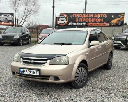 Бежевий Шевроле Лачетті, об'ємом двигуна 1.8 л та пробігом 220 тис. км за 2999 $, фото 1 на Automoto.ua