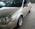 Бежевый Шевроле Лачетти, объемом двигателя 1.8 л и пробегом 320 тыс. км за 3700 $, фото 1 на Automoto.ua