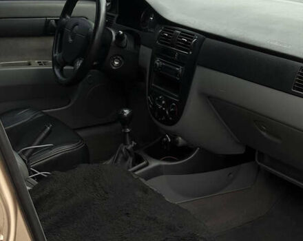 Бежевый Шевроле Лачетти, объемом двигателя 1.6 л и пробегом 230 тыс. км за 4200 $, фото 12 на Automoto.ua