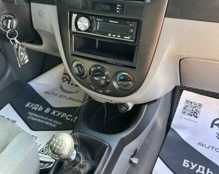 Шевроле Лачетти 2008 в Кривом Роге на Automoto.ua Бежевый Шевроле Лачетти, объемом двигателя 1.6 л и пробегом 220 тыс. км за 4600 $, фото 11 на Automoto.ua