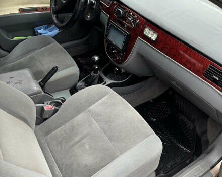 Бежевый Шевроле Лачетти, объемом двигателя 1.6 л и пробегом 290 тыс. км за 2800 $, фото 1 на Automoto.ua