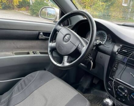 Бежевый Шевроле Лачетти, объемом двигателя 1.8 л и пробегом 356 тыс. км за 1500 $, фото 7 на Automoto.ua