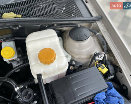 Бежевий Шевроле Лачетті, об'ємом двигуна 1.6 л та пробігом 140 тис. км за 5200 $, фото 71 на Automoto.ua