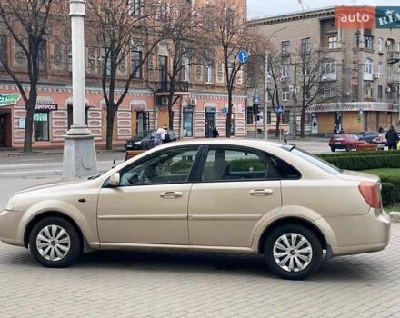 Бежевый Шевроле Лачетти, объемом двигателя 1.8 л и пробегом 250 тыс. км за 3100 $, фото 4 на Automoto.ua