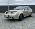 Бежевый Шевроле Лачетти, объемом двигателя 1.8 л и пробегом 260 тыс. км за 5600 $, фото 1 на Automoto.ua