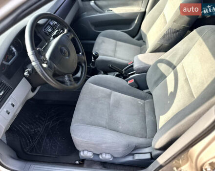 Бежевый Шевроле Лачетти, объемом двигателя 1.6 л и пробегом 121 тыс. км за 5200 $, фото 19 на Automoto.ua