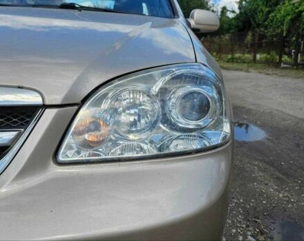 Бежевый Шевроле Лачетти, объемом двигателя 1.6 л и пробегом 170 тыс. км за 6400 $, фото 3 на Automoto.ua