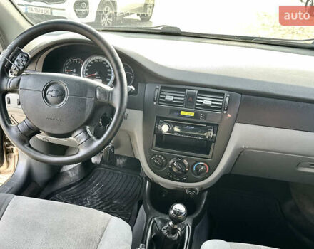 Бежевый Шевроле Лачетти, объемом двигателя 1.6 л и пробегом 121 тыс. км за 5200 $, фото 18 на Automoto.ua