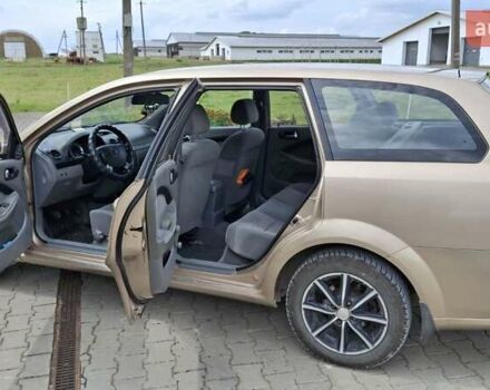 Бежевый Шевроле Лачетти, объемом двигателя 1.8 л и пробегом 255 тыс. км за 4000 $, фото 5 на Automoto.ua