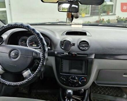 Бежевый Шевроле Лачетти, объемом двигателя 1.8 л и пробегом 255 тыс. км за 4000 $, фото 7 на Automoto.ua