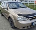 Бежевый Шевроле Лачетти, объемом двигателя 1.8 л и пробегом 255 тыс. км за 3300 $, фото 1 на Automoto.ua