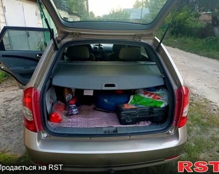 Бежевый Шевроле Лачетти, объемом двигателя 1.8 л и пробегом 273 тыс. км за 3800 $, фото 5 на Automoto.ua