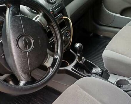 Бежевый Шевроле Лачетти, объемом двигателя 1.8 л и пробегом 265 тыс. км за 4500 $, фото 3 на Automoto.ua