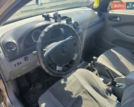 Бежевый Шевроле Лачетти, объемом двигателя 1.8 л и пробегом 240 тыс. км за 5200 $, фото 10 на Automoto.ua