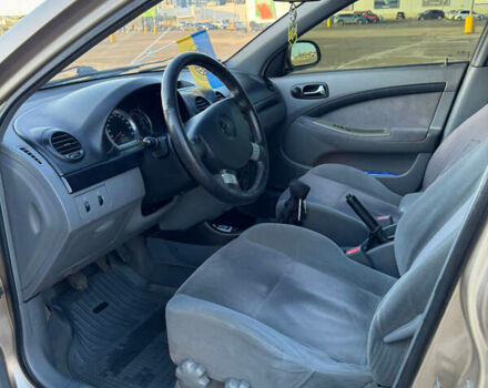 Бежевый Шевроле Лачетти, объемом двигателя 1.8 л и пробегом 228 тыс. км за 3300 $, фото 10 на Automoto.ua