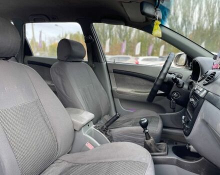 Бежевый Шевроле Лачетти, объемом двигателя 1.8 л и пробегом 240 тыс. км за 4600 $, фото 7 на Automoto.ua