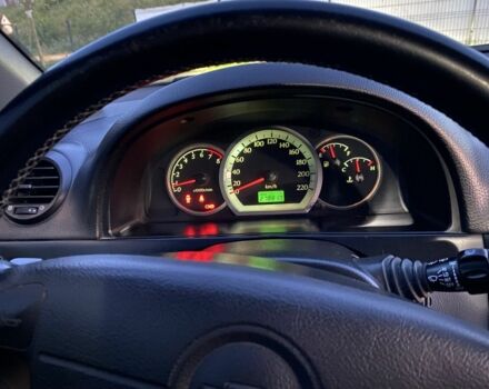 Бежевий Шевроле Лачетті, об'ємом двигуна 1.8 л та пробігом 280 тис. км за 4000 $, фото 5 на Automoto.ua