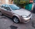 Бежевий Шевроле Лачетті, об'ємом двигуна 1.6 л та пробігом 320 тис. км за 3000 $, фото 1 на Automoto.ua