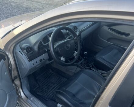 Бежевий Шевроле Лачетті, об'ємом двигуна 1.8 л та пробігом 297 тис. км за 3500 $, фото 6 на Automoto.ua