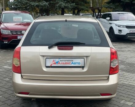 Бежевый Шевроле Лачетти, объемом двигателя 1.8 л и пробегом 240 тыс. км за 4600 $, фото 4 на Automoto.ua