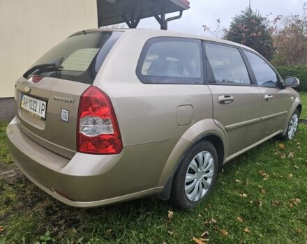 Бежевий Шевроле Лачетті, об'ємом двигуна 1.8 л та пробігом 294 тис. км за 4500 $, фото 2 на Automoto.ua