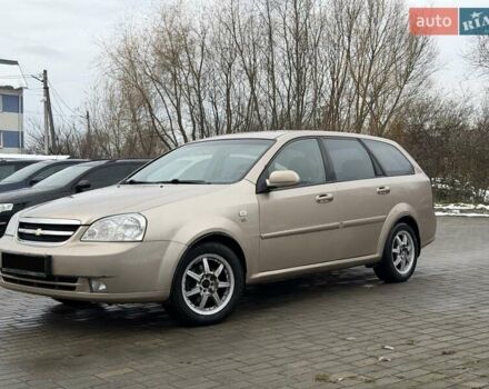 Бежевый Шевроле Лачетти, объемом двигателя 1.8 л и пробегом 220 тыс. км за 3000 $, фото 1 на Automoto.ua