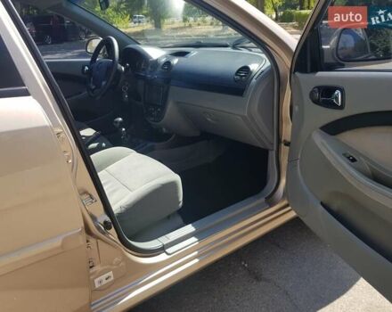 Бежевый Шевроле Лачетти, объемом двигателя 1.8 л и пробегом 120 тыс. км за 5100 $, фото 12 на Automoto.ua