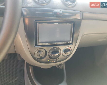 Бежевый Шевроле Лачетти, объемом двигателя 1.8 л и пробегом 120 тыс. км за 5100 $, фото 24 на Automoto.ua