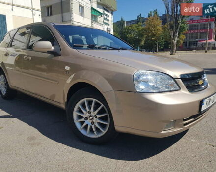 Бежевый Шевроле Лачетти, объемом двигателя 1.8 л и пробегом 120 тыс. км за 5100 $, фото 1 на Automoto.ua