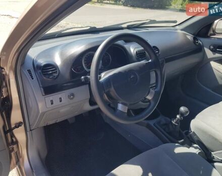 Бежевый Шевроле Лачетти, объемом двигателя 1.8 л и пробегом 120 тыс. км за 5100 $, фото 22 на Automoto.ua