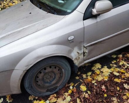 Бежевый Шевроле Лачетти, объемом двигателя 1.8 л и пробегом 256 тыс. км за 3500 $, фото 1 на Automoto.ua