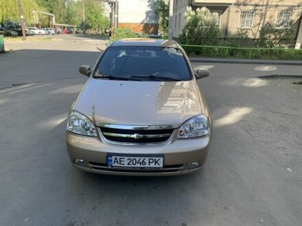 Шевроле Лачетти 2004 в Днепре (Днепропетровске) на Automoto.ua Бежевый Шевроле Лачетти, объемом двигателя 1.8 л и пробегом 117 тыс. км за 4700 $, фото 1 на Automoto.ua