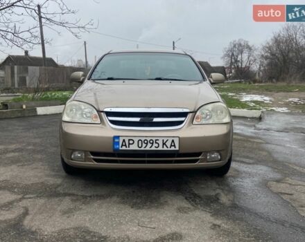 Бежевий Шевроле Лачетті, об'ємом двигуна 1.8 л та пробігом 240 тис. км за 3700 $, фото 1 на Automoto.ua