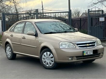 Бежевий Шевроле Лачетті, об'ємом двигуна 1.8 л та пробігом 200 тис. км за 3999 $, фото 1 на Automoto.ua