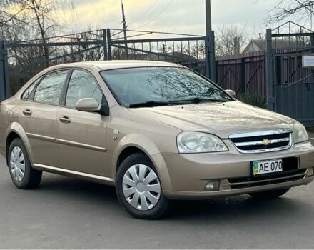 Бежевий Шевроле Лачетті, об'ємом двигуна 1.8 л та пробігом 200 тис. км за 3999 $, фото 1 на Automoto.ua