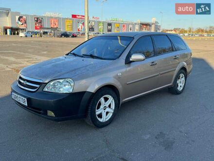 Бежевый Шевроле Лачетти, объемом двигателя 1.8 л и пробегом 228 тыс. км за 3300 $, фото 1 на Automoto.ua