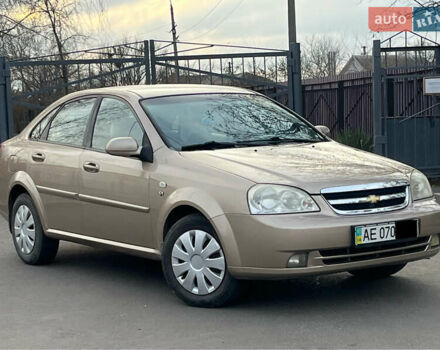 Бежевий Шевроле Лачетті, об'ємом двигуна 1.8 л та пробігом 200 тис. км за 3999 $, фото 1 на Automoto.ua