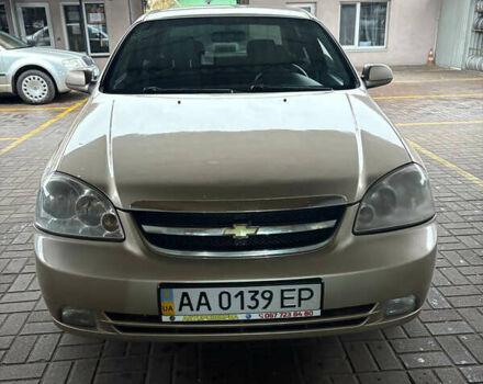 Бежевий Шевроле Лачетті, об'ємом двигуна 1.8 л та пробігом 320 тис. км за 3700 $, фото 1 на Automoto.ua